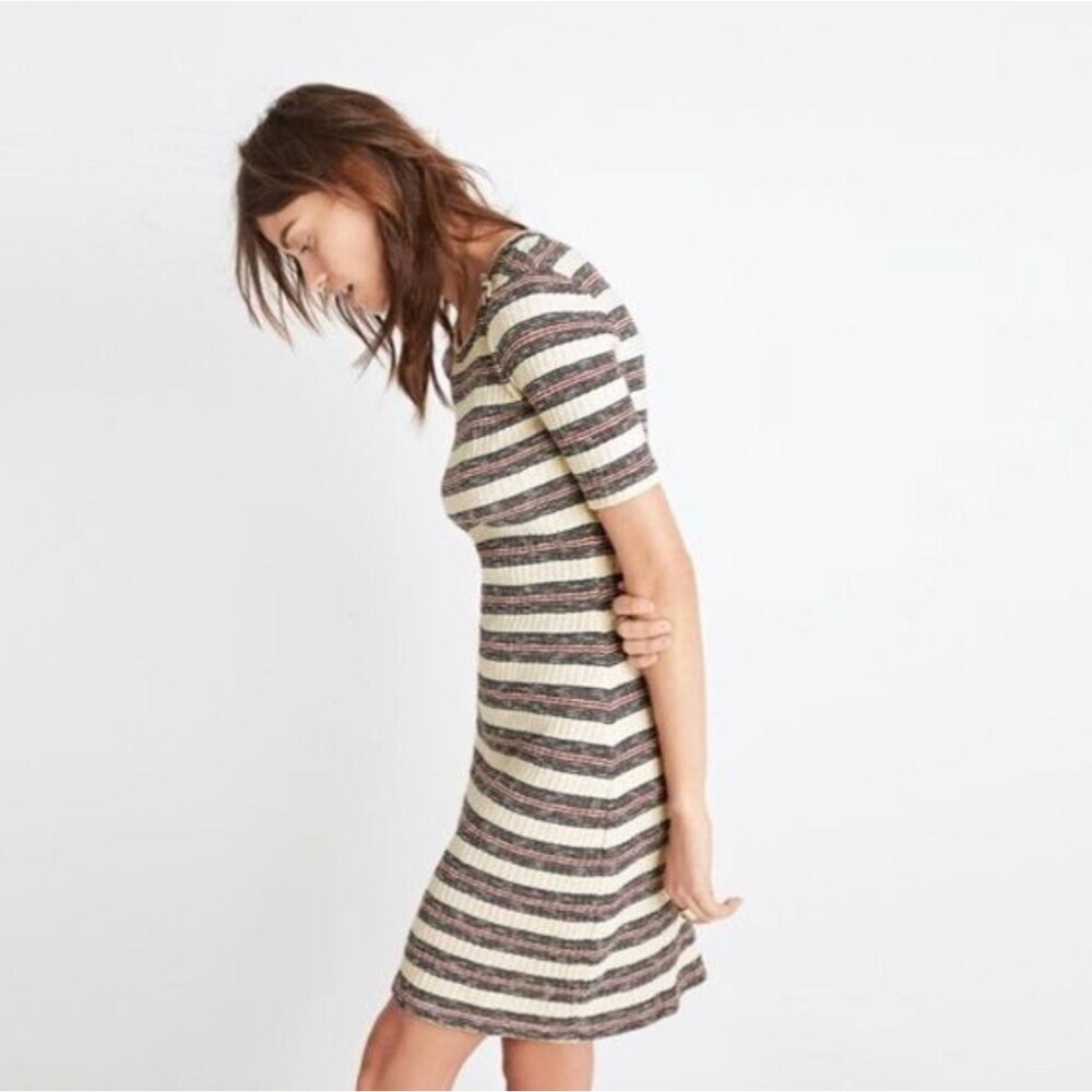 Madewell Lawton Ribbed Striped Dress Medium Cream Navy Preppy Midi Knit Pull on